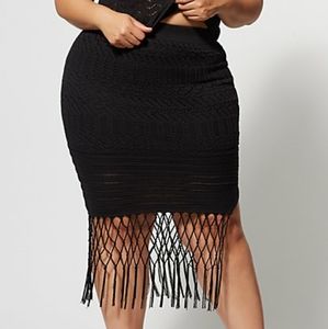 KARENZA CROCHET FRINGE SKIRT